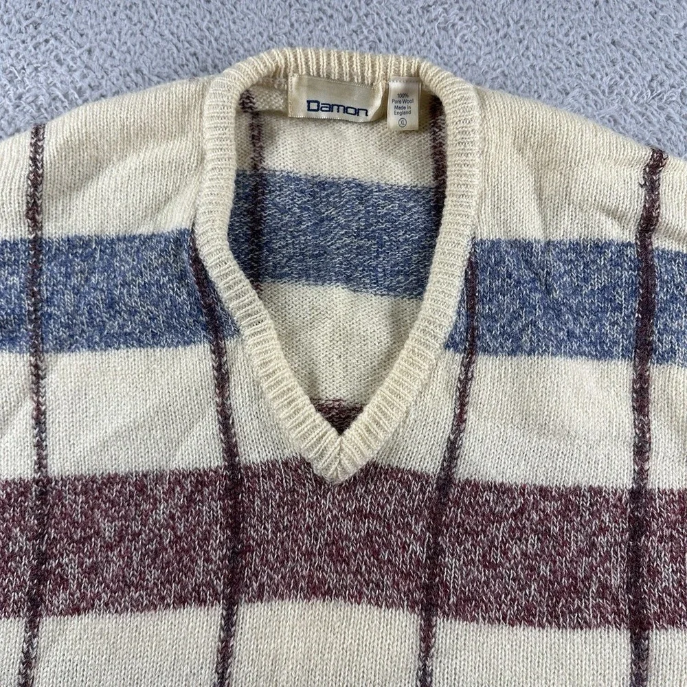 VINTAGE Damon Sweater Mens XL Stripe Pattern England Long‎ Sleeve V Neck Plaid